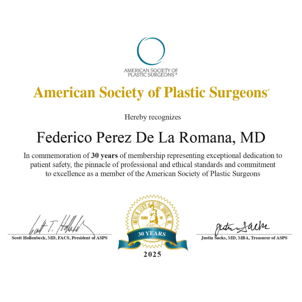 Dr. Pérez de la Romana recibe el reconocimiento de la American Society of Plastic Surgeons American-Society-of-Plastic-Surgeons®-1024x1024