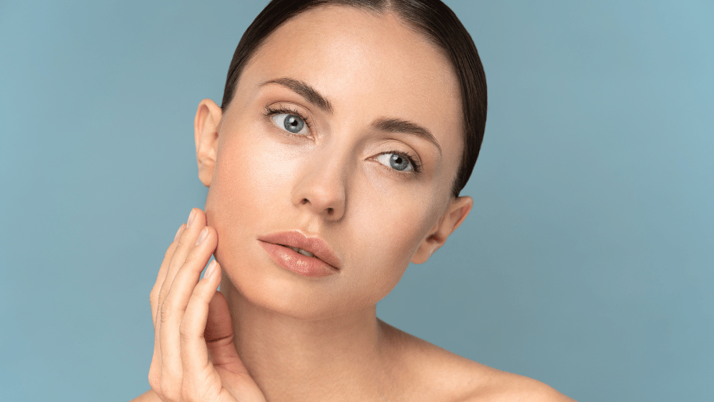 Tipos de lifting facial: qué técnica necesita cada rostro y cada edad Tipos de lifting facial: qué técnica necesita cada rostro y cada edad facelift-
